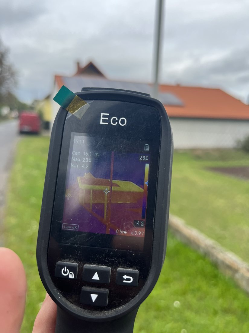 Měření termokamerou na střeše rodinného domu